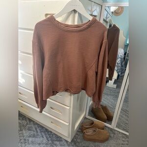 Universal Thread Brown Long Sleeve Raw Hem Edge Sweatshirt 100% Cotton Top✨